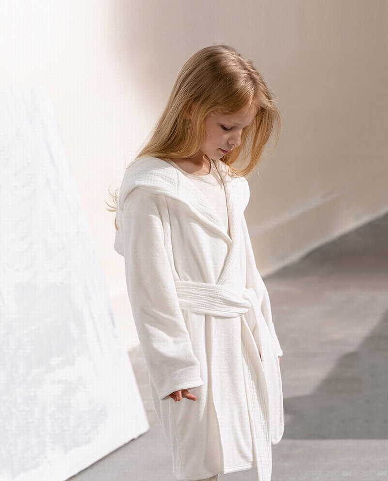 Children's pajamas & home clothes